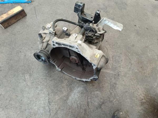 BOITE DE VITESSE MANUEL VAG 1.2 TDI CODE: MAL - Vue 1